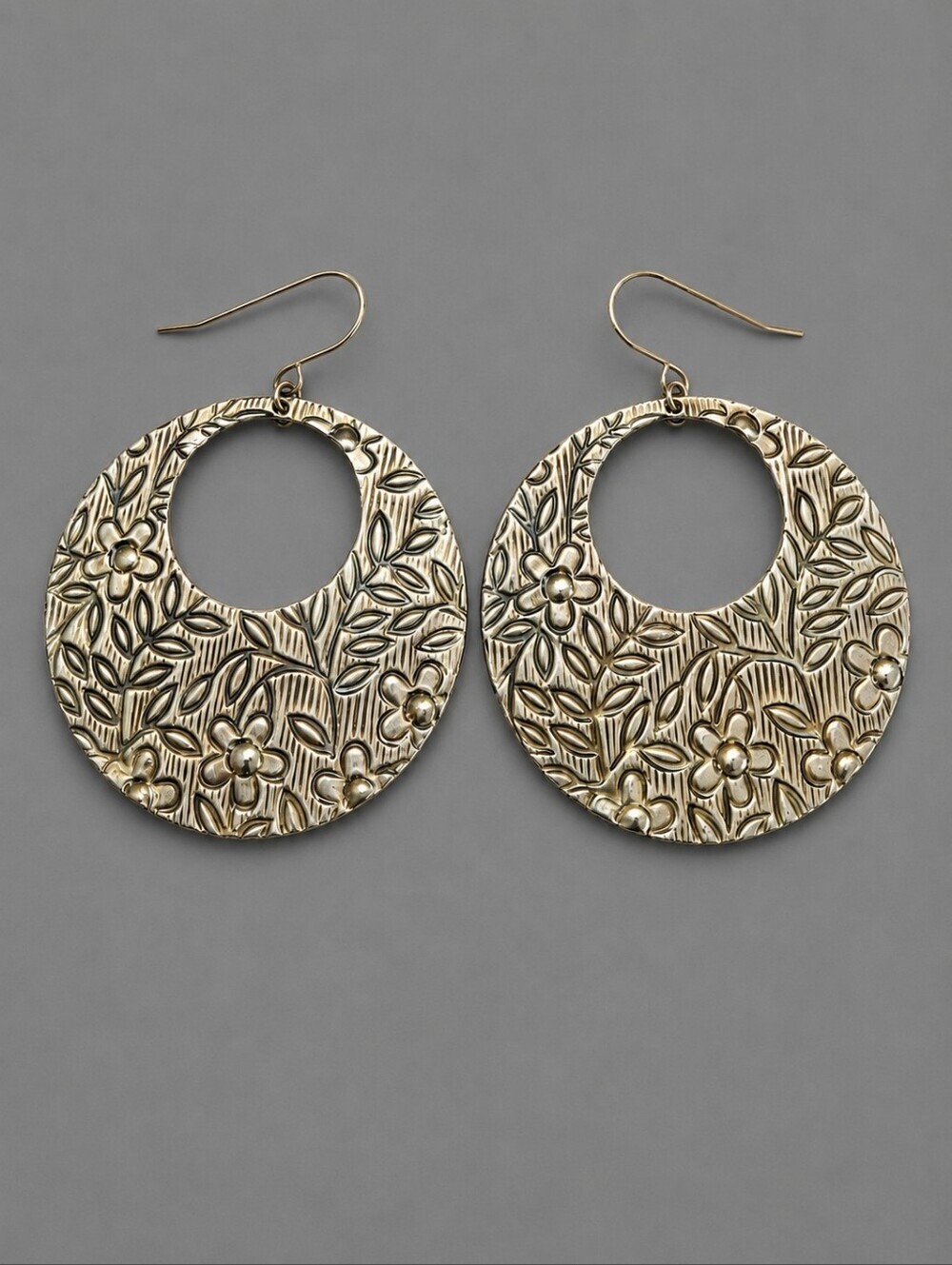 3/$30 VTG Floral Creole Circle Hoop Dangle Hook Earrings